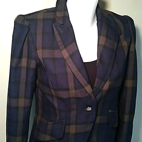 Sharply Tailored Belle Vere Blazer. Single Button Close,Triple Button Cuff NWOT - Picture 2 of 13